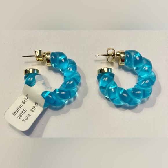 Marlyn Schiff | Resin Twist Hoop | Turquoise & Gold - Picture 1 of 2